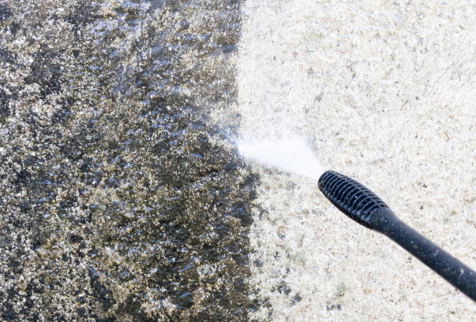 Benefits of Keeping Concrete Surfaces Clean